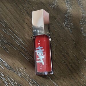 Fenty Beauty Gloss Bomb Heat